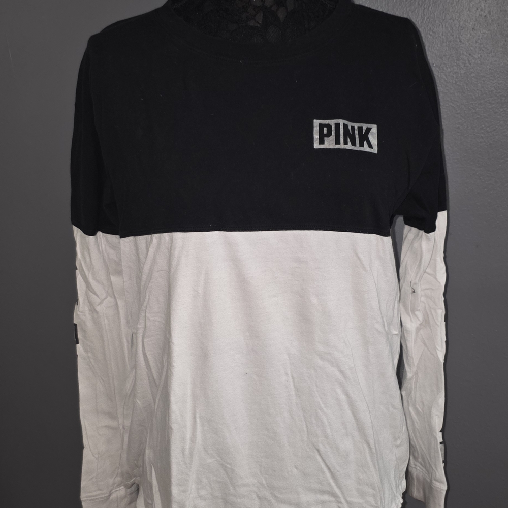 PINK By Victoria's Secret Sequin Graphic Tees - Bundle - Picture 15 of 16